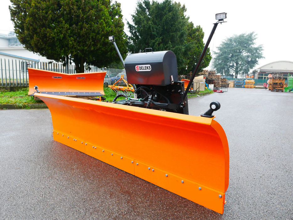 DELEKS® SSH-04-2.6-A Frontal Snow Plough with Mounting Plate for Tractor