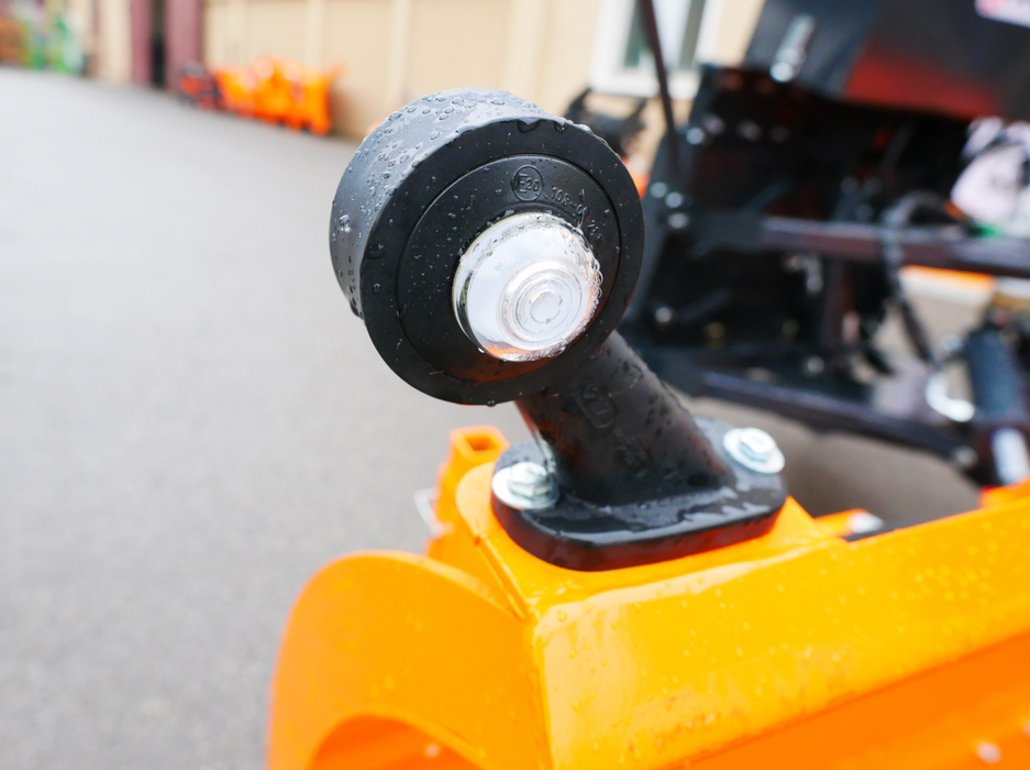 DELEKS® SSH-04-2.6-A Frontal Snow Plough with Mounting Plate for Tractor