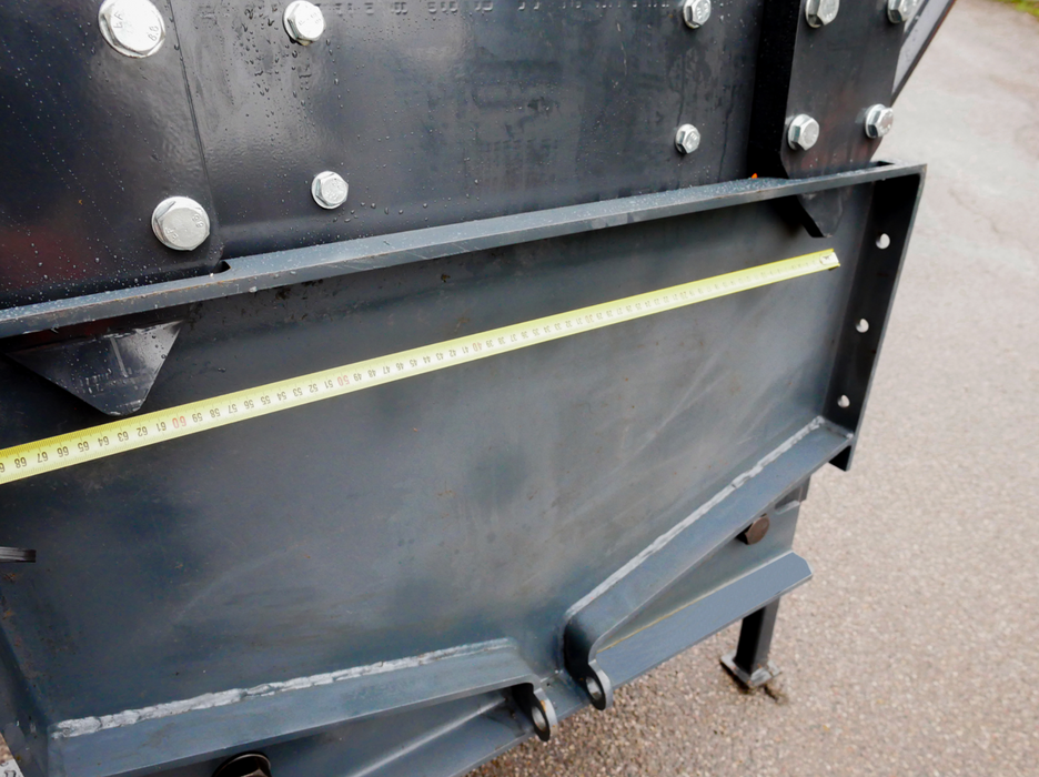 DELEKS® SSH-04-2.6-A Frontal Snow Plough with Mounting Plate for Tractor